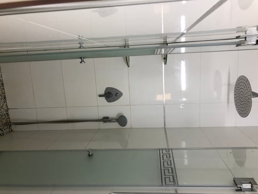 SDB douche familiale