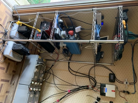 非常用電源になった再生鉛蓄電池給電システム