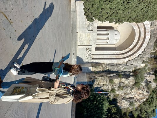 Mathilde aux côtés de Mme Leconte