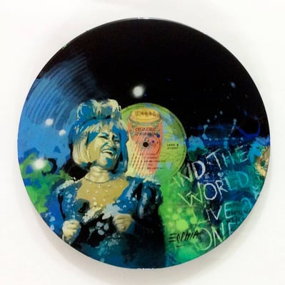 Discos de vinilo pintados en acrílico con acabado en resina / DISPONIBLE