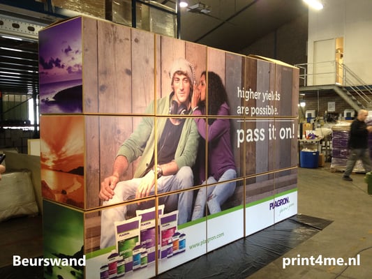 beurswand-dozen-printen