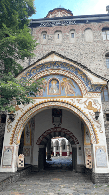 Eingang zum Rila Kloster