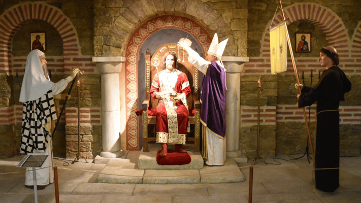 Verschiedene Szenen im Museum