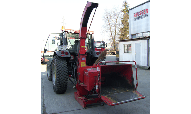 Häckseldienst - Reusser Transporte AG Biberist