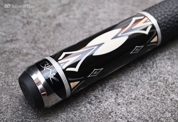 BD〉洗練されたデザインと革新的パフォーマンスの融合。PREDATORプレー BD〉洗練されたデザインと革新的パフォーマンスの融合。PREDATORプレー