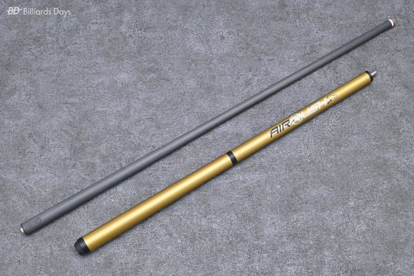 BD〉プレデターの人気ジャンプキューの限定モデル、『AIR RUSH GOLD』1