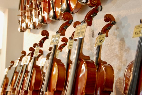 【駒&魂柱新調済】ノーラベル　中古バイオリン 4/4 美品　コンディション良好 2026年最新】Yahoo!オークション -バイオリン 4／4(弦楽器)の中古品