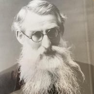 ルシアン・アドルフ　ドラエ神父