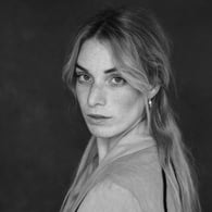 Viviane Tita Tänzerin Tanzlehrerin Hip Hop Urban Dance Kindertanz Yoga Kundalini Dance Gallery Tanzschule Effretikon Winterthur