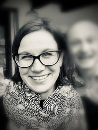 Waltraud Maderegger, TCM Ernährungsberatung, Kräuterheilkunde, Bachblütenberatung, Kräuterworkshop, Kräuterwanderung, Salzburg