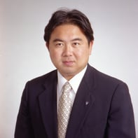 代表取締役社長　伊藤嘉浩