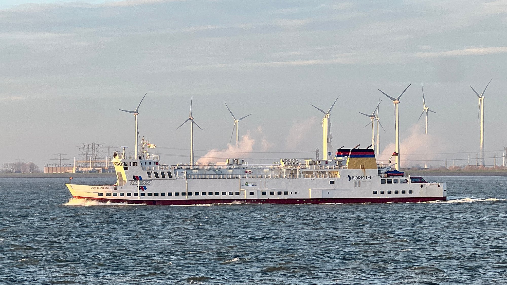 Maschinenausfall auf Borkum-Fähre MS "Ostfriesland"