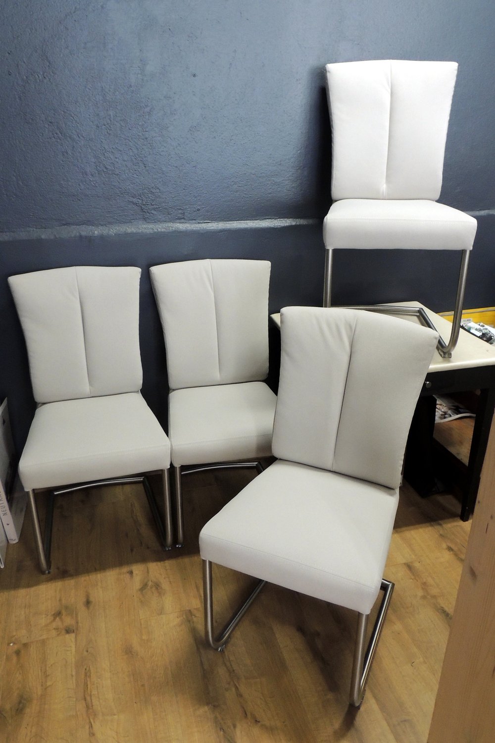 Chaises contemporaines