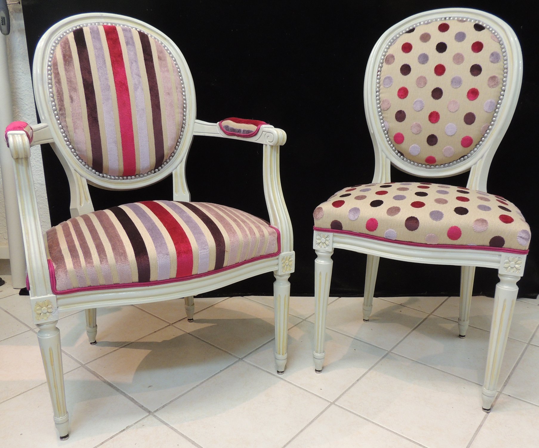 Chaise et Fauteuil médaillon