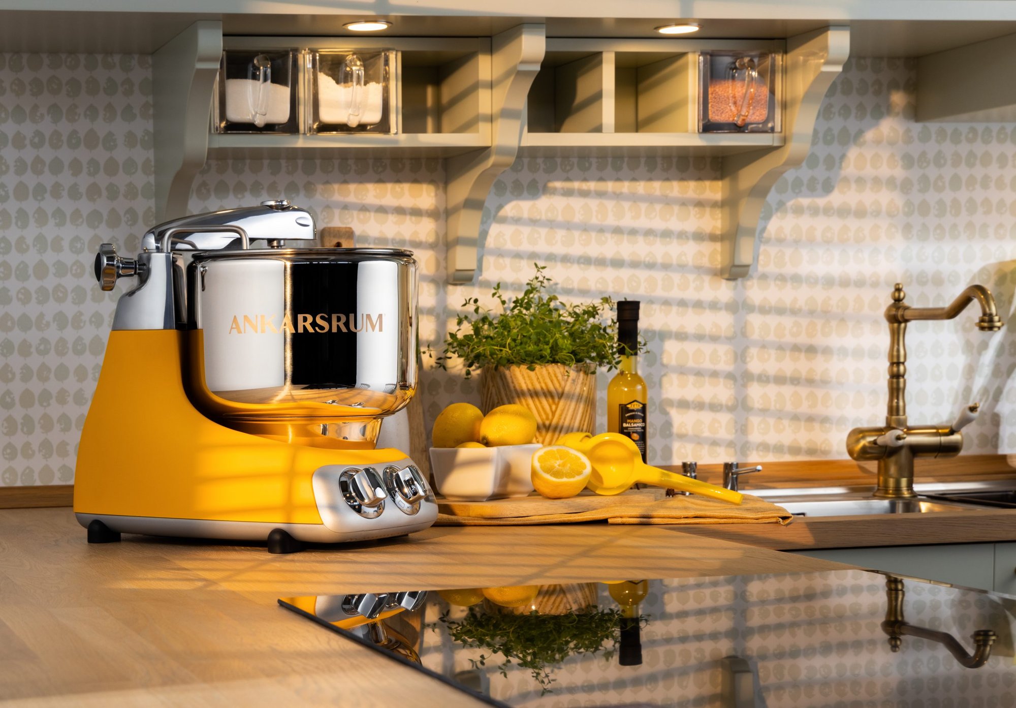 ANKARSRUM - Luca Fontana von Galaxus testet unsere Küchenmaschine