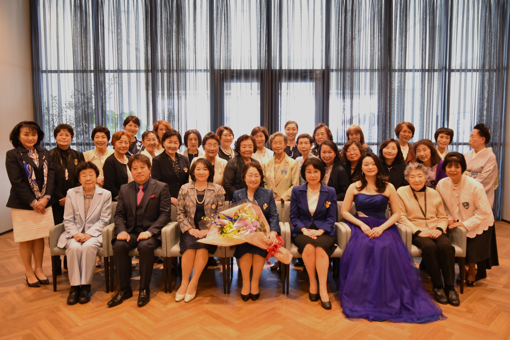 会員親睦会‘’祝　大橋百合子会員ガバナー就任‘’