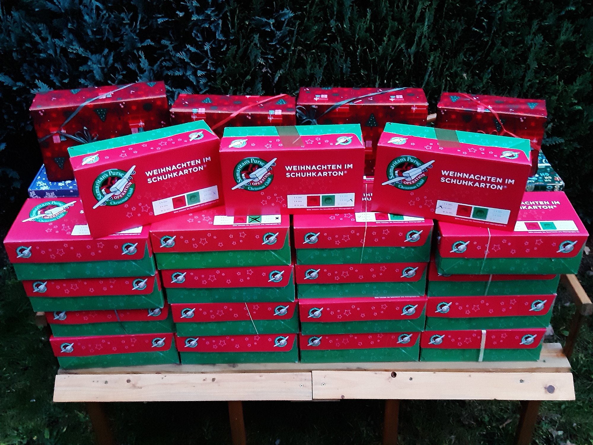 26.11.2025 | "Weihnachten im Schuhkarton"