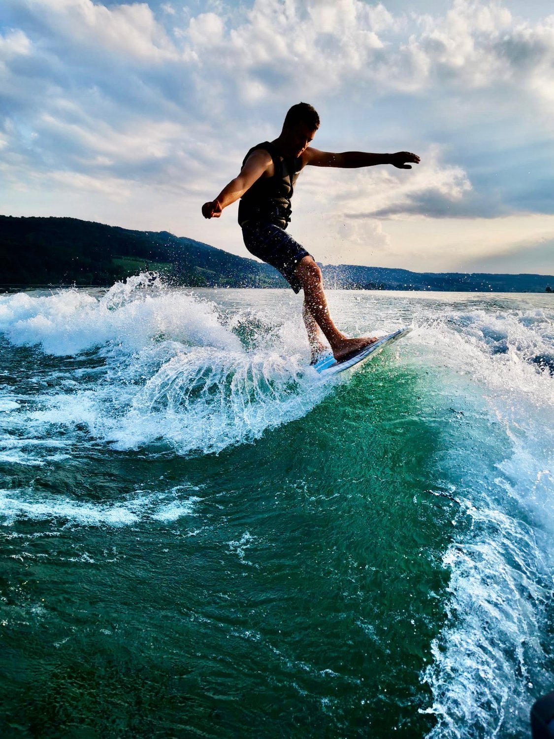 Wakeboarden und Wakesurfen – den Spaß am Bodensee entdecken