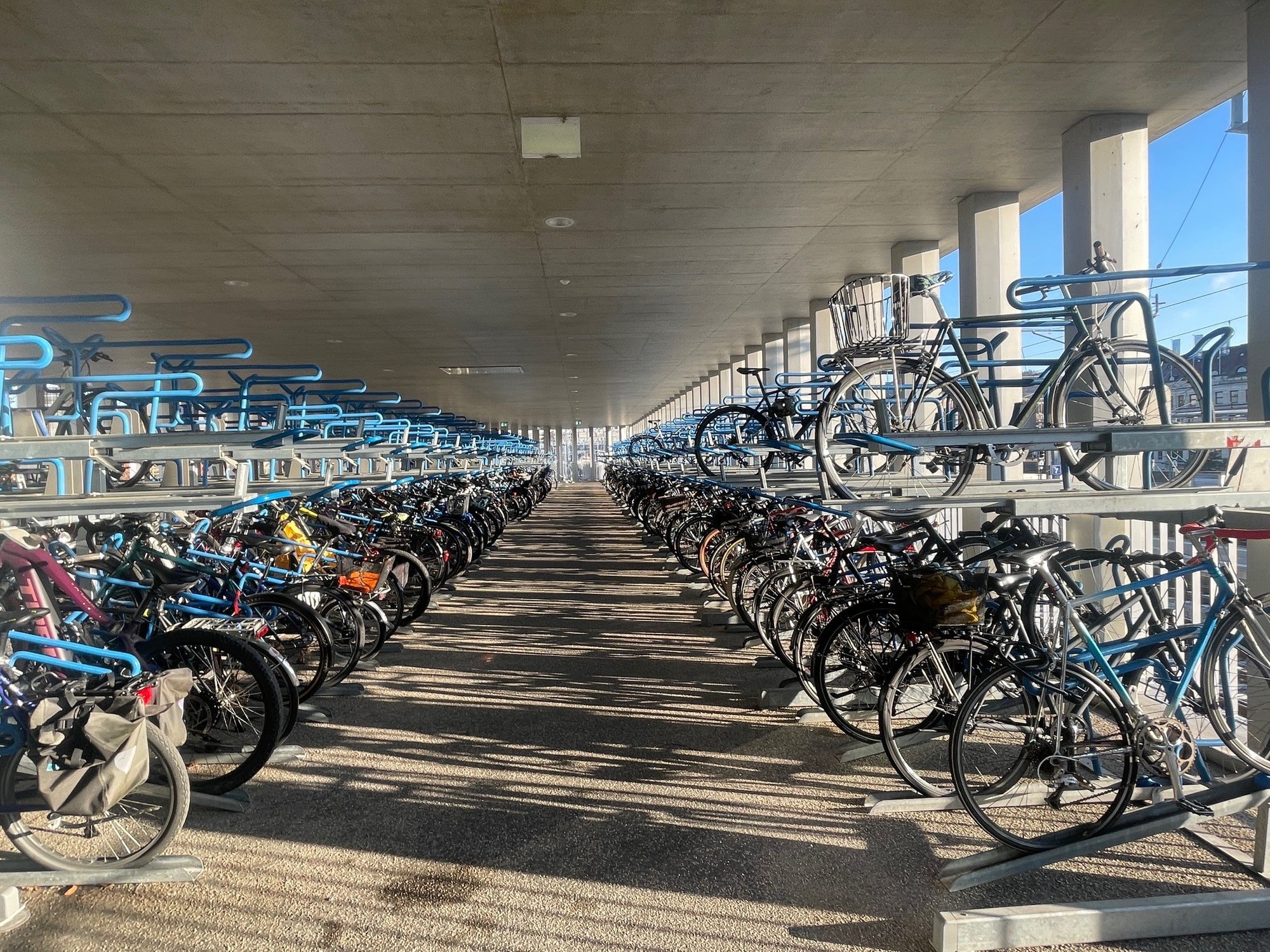 Stadtrat plant an den Bedürfnissen der Bevölkerung vorbei - oberirdische Abstellplätze sollen bleiben!