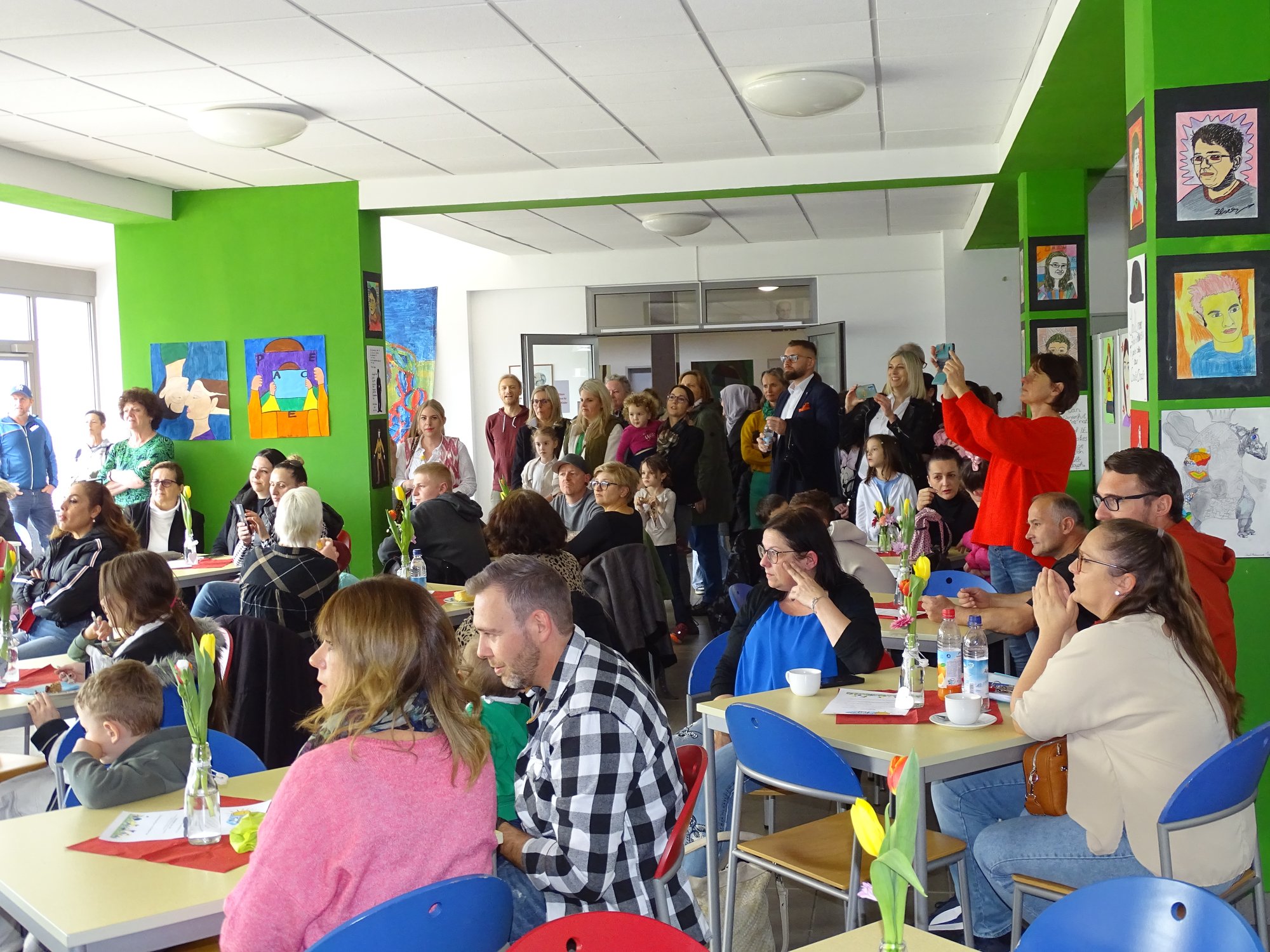 Großer Andrang beim Frühlingsfest an der MS Stadt!