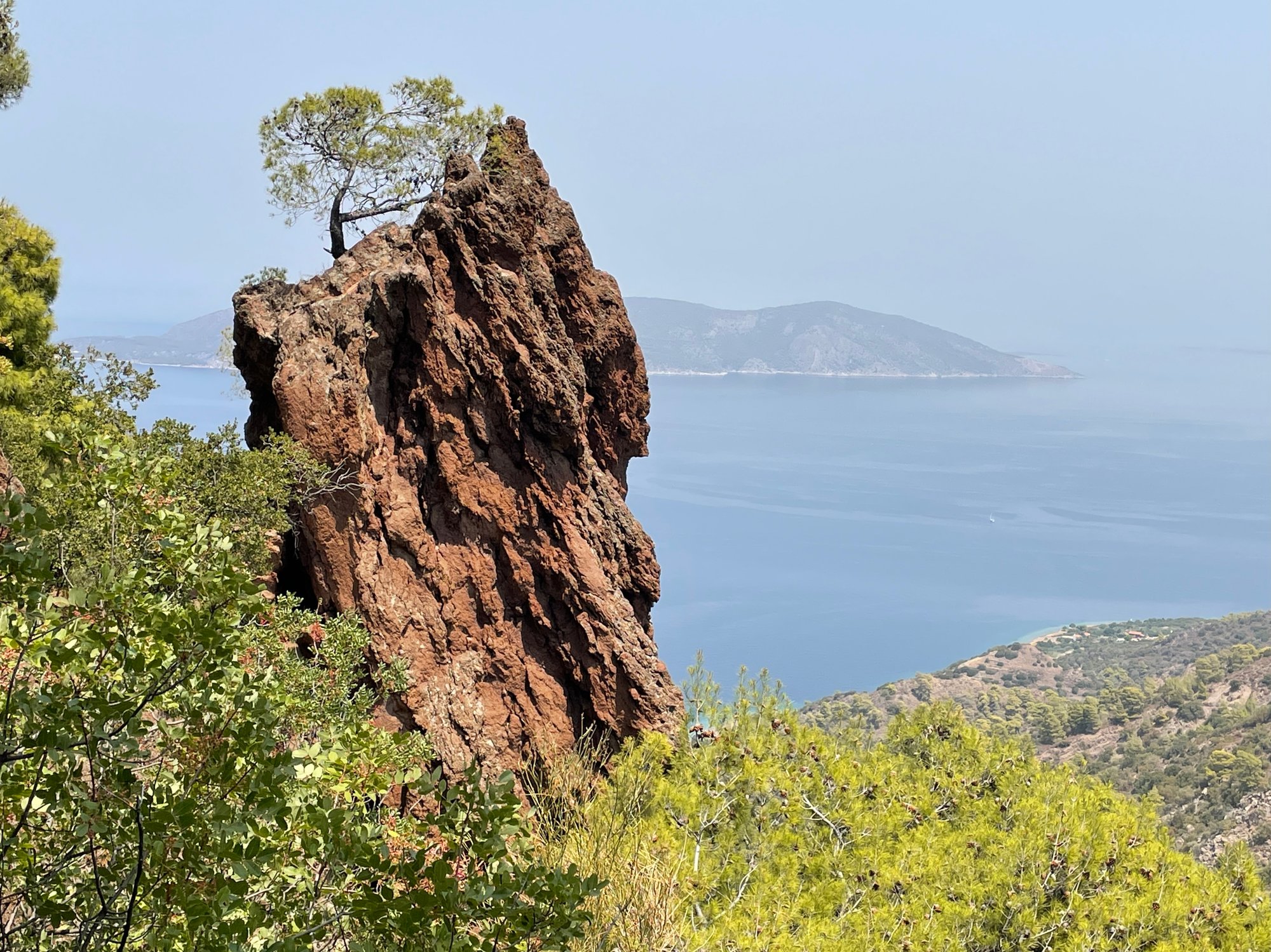 Tag 18, Epidaurus, Vulkan auf der Halbinsel Méthana und schnorcheln am Sunken City Beach