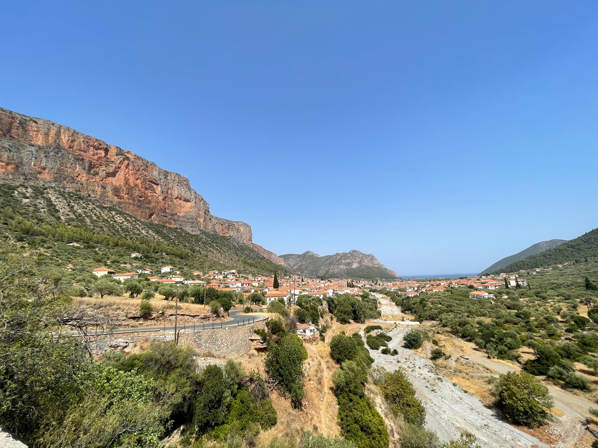 Tag 14, Leonidio durch die Dafnón- Schlucht zum Kloster Elónis