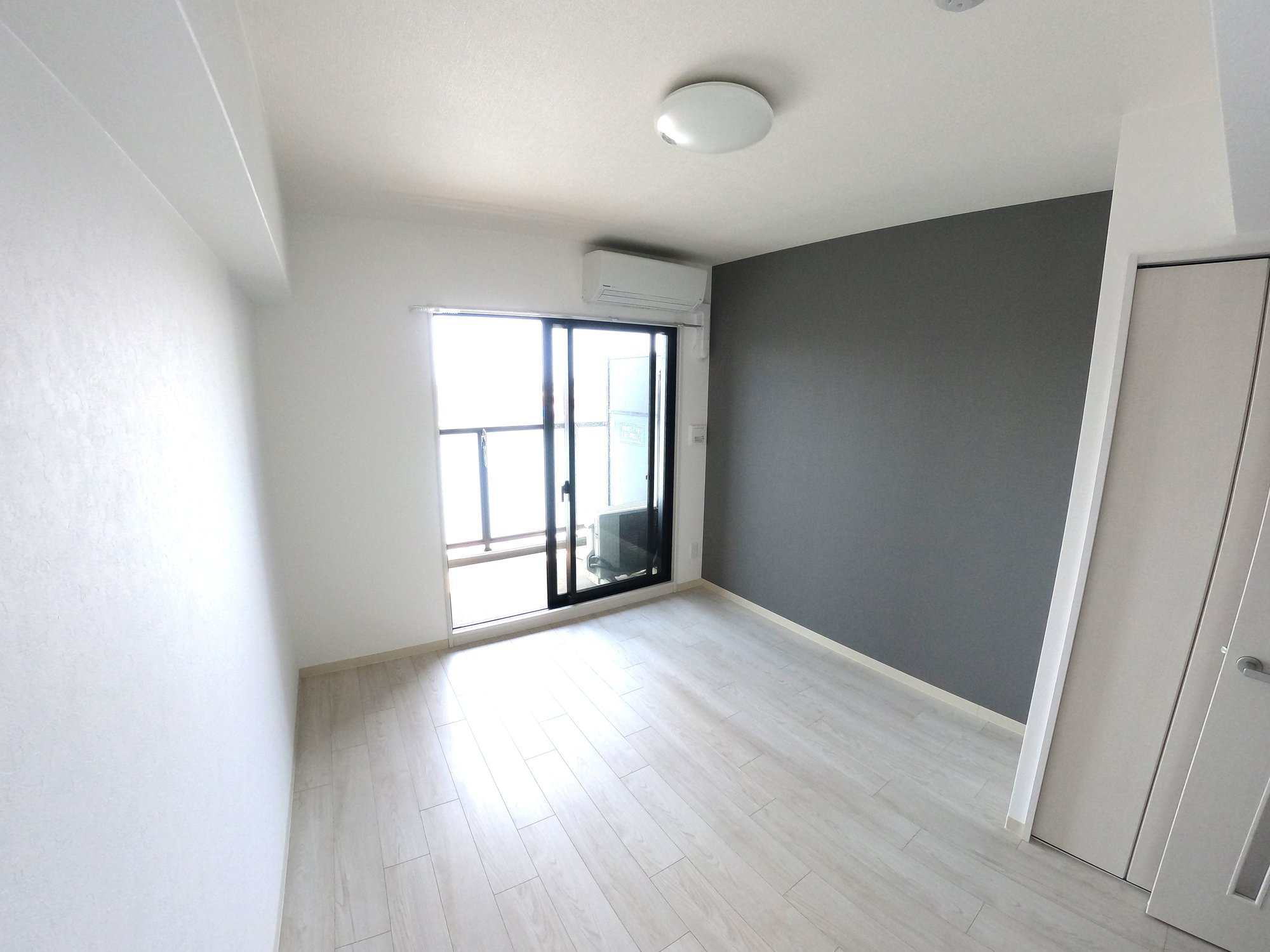 弁天町。Vita弁天町　1006号　１K