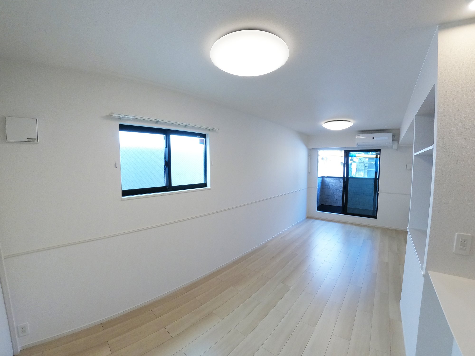 春日出。２４年５月完成！アヴァンザーレ　202号室　2LDK