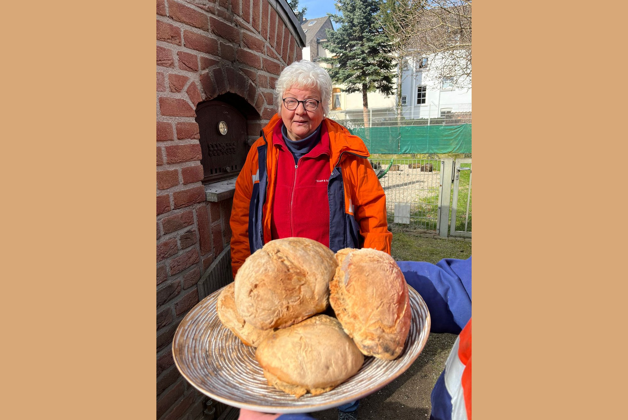 Caritas Duisburg bittet zu Tisch