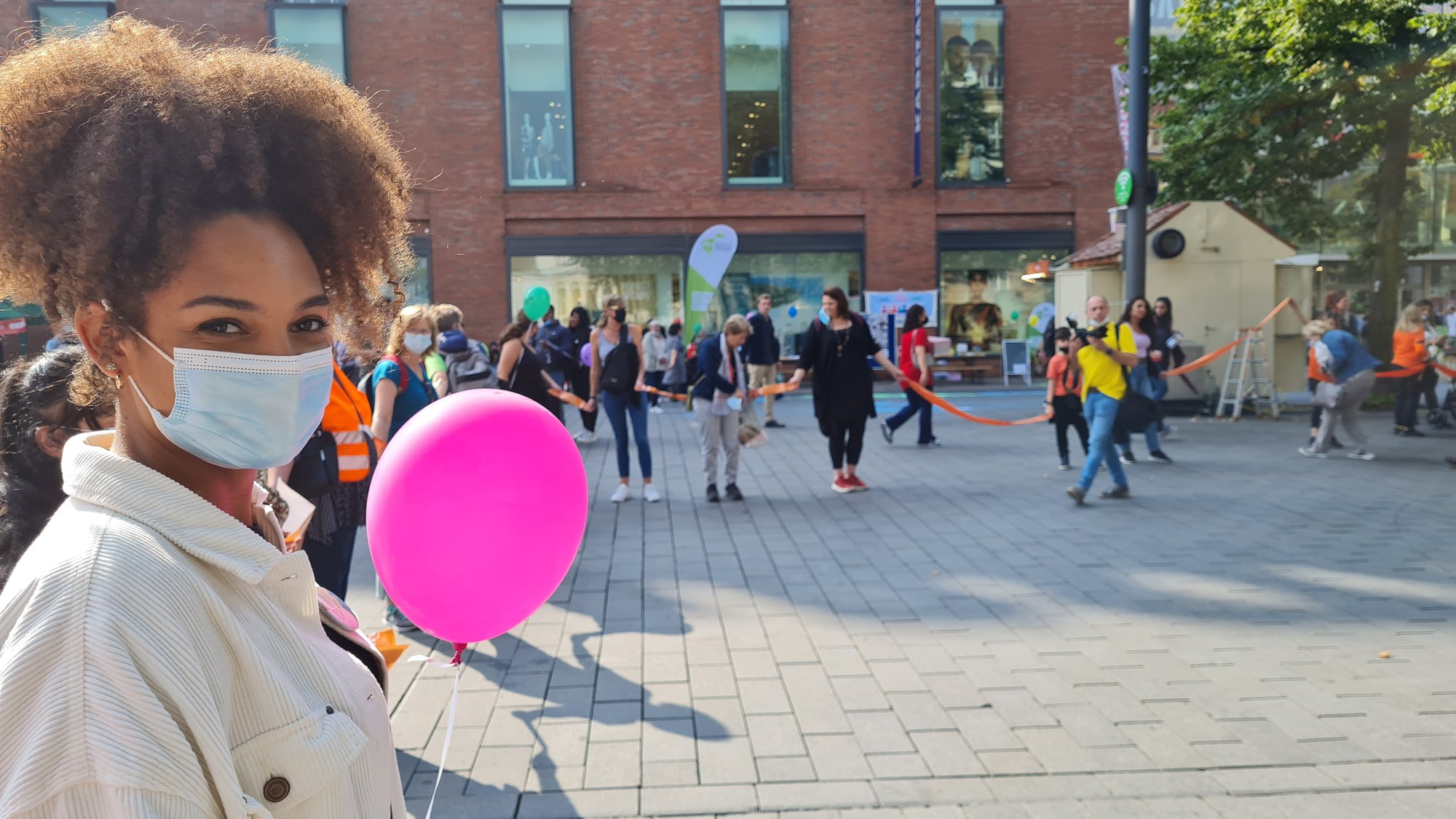 Rettungskette für Menschenrechte