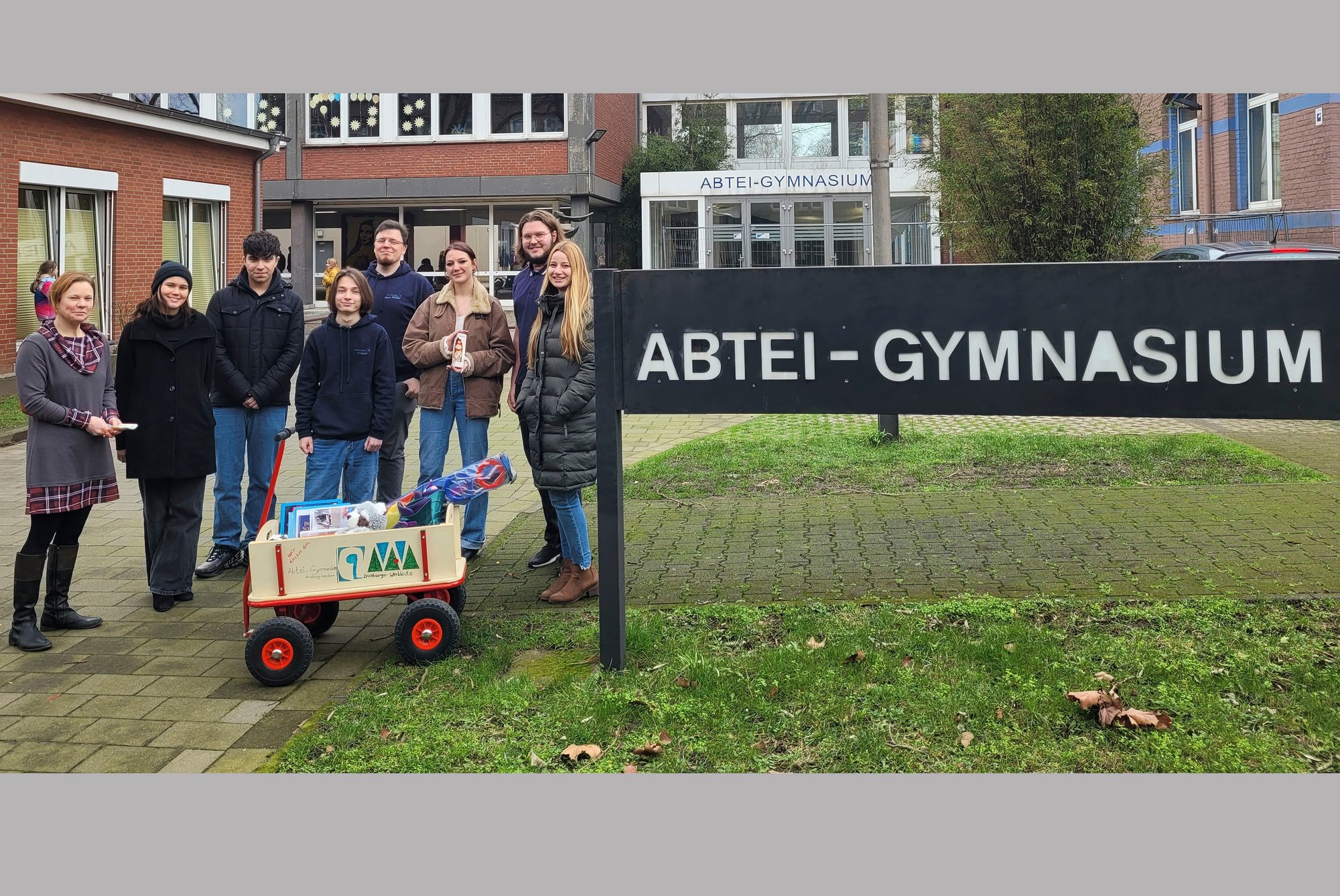 Ein Bollerwagen für die Duisburger Werkkiste