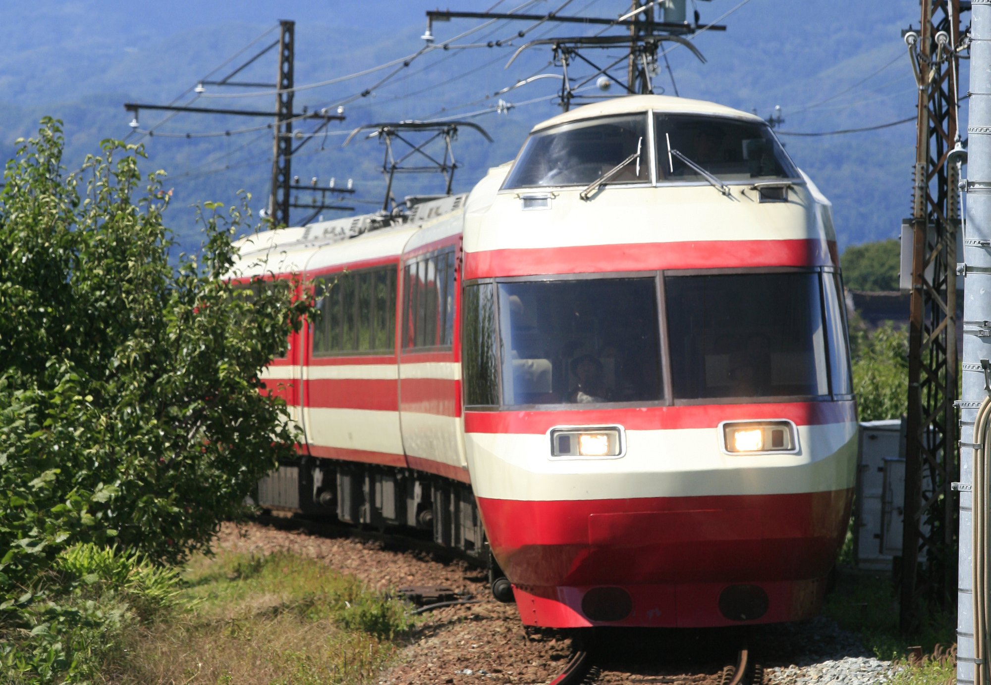 長野電鉄・特急列車（一部）の運休（９月１１日～１２月１０日まで）