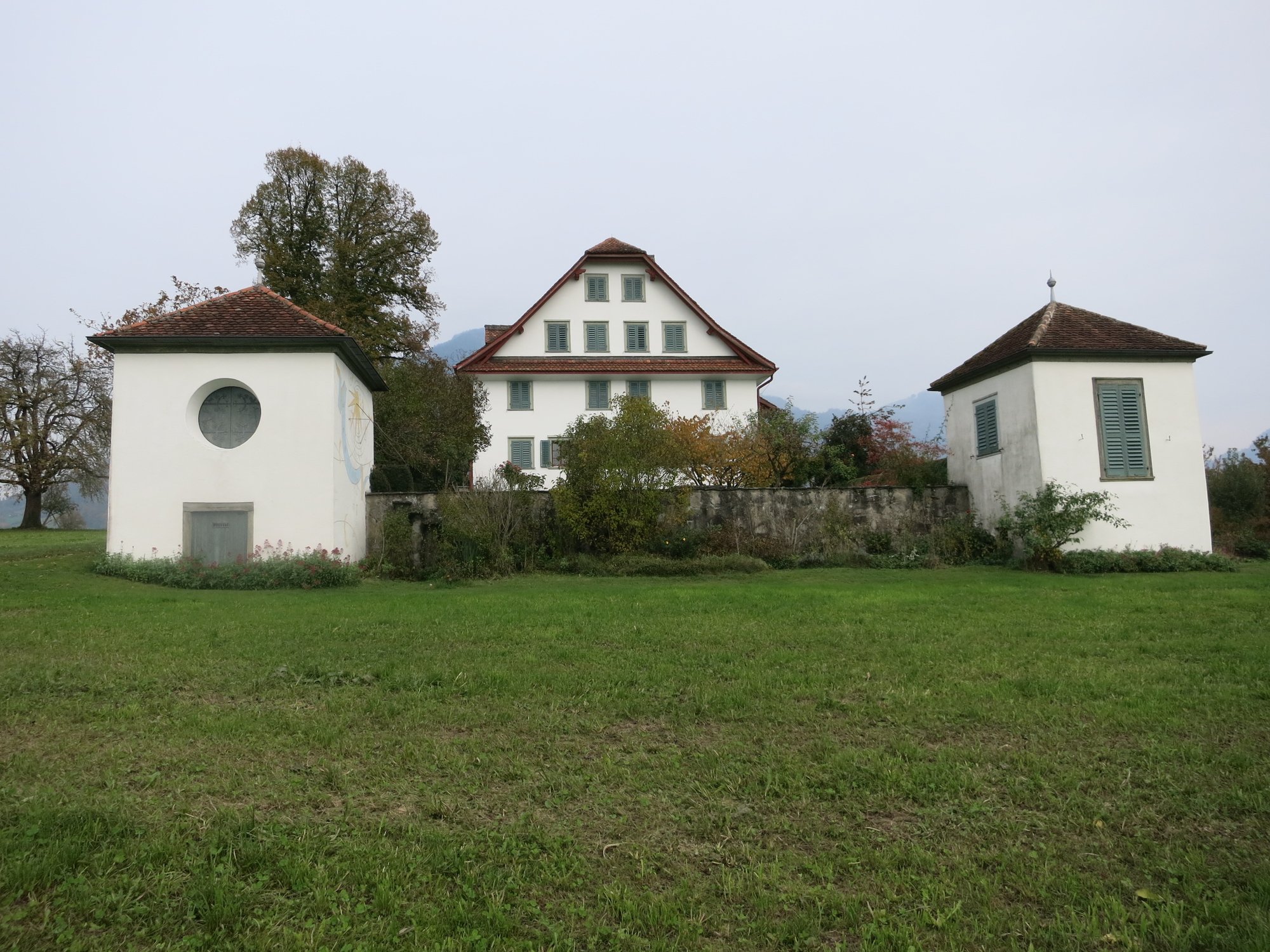Brünnihof - ein edler Hof an bester Lage