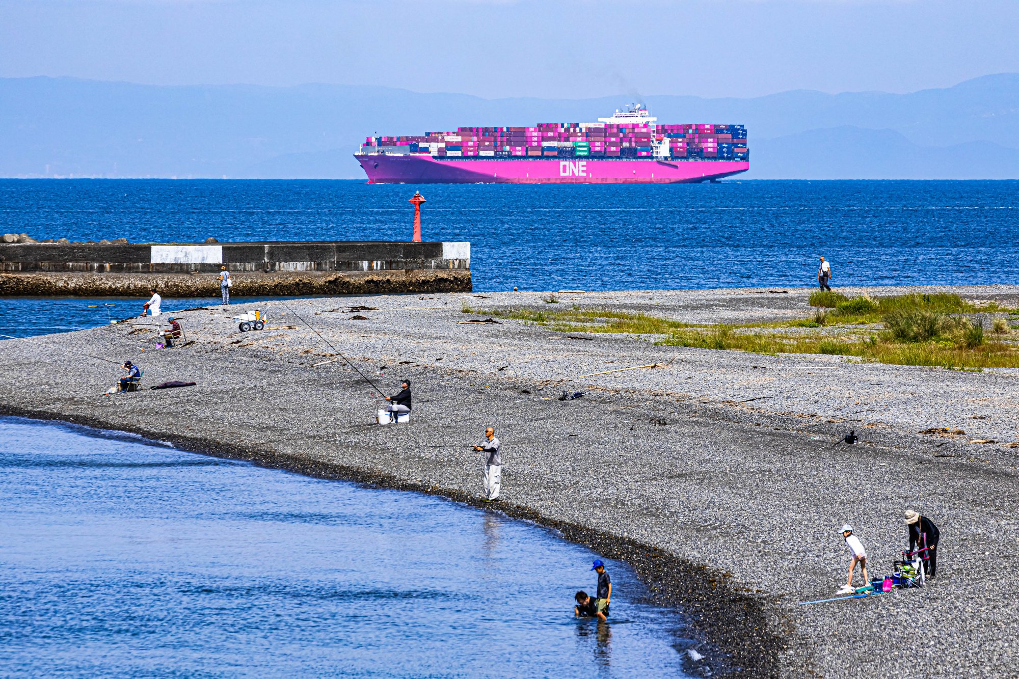 速報：2025年7月コンテナ取扱個数43,757TEU