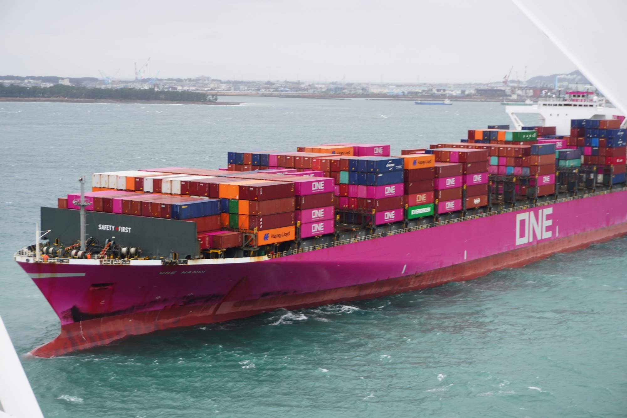 速報：2025年3月コンテナ取扱個数45,600TEU