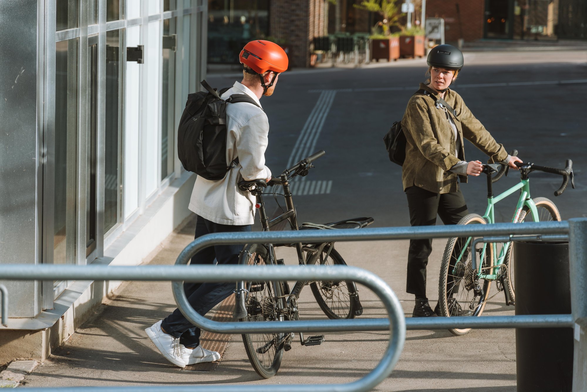 Sweet Protection Promuter Mips:  Sicher ins Office, mit Style in den Feierabend