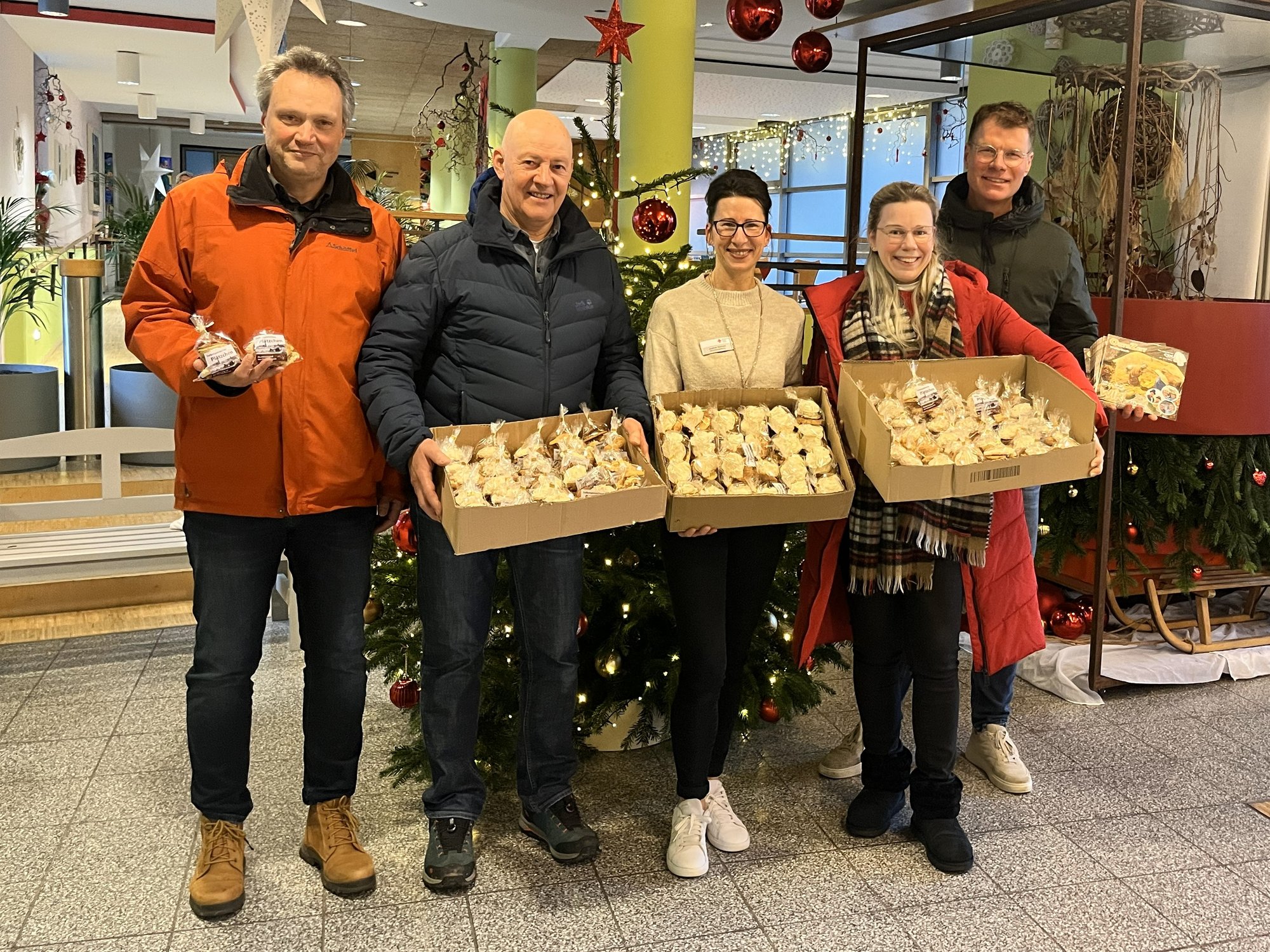 Ü80-Plätzchenaktion in der Adventszeit