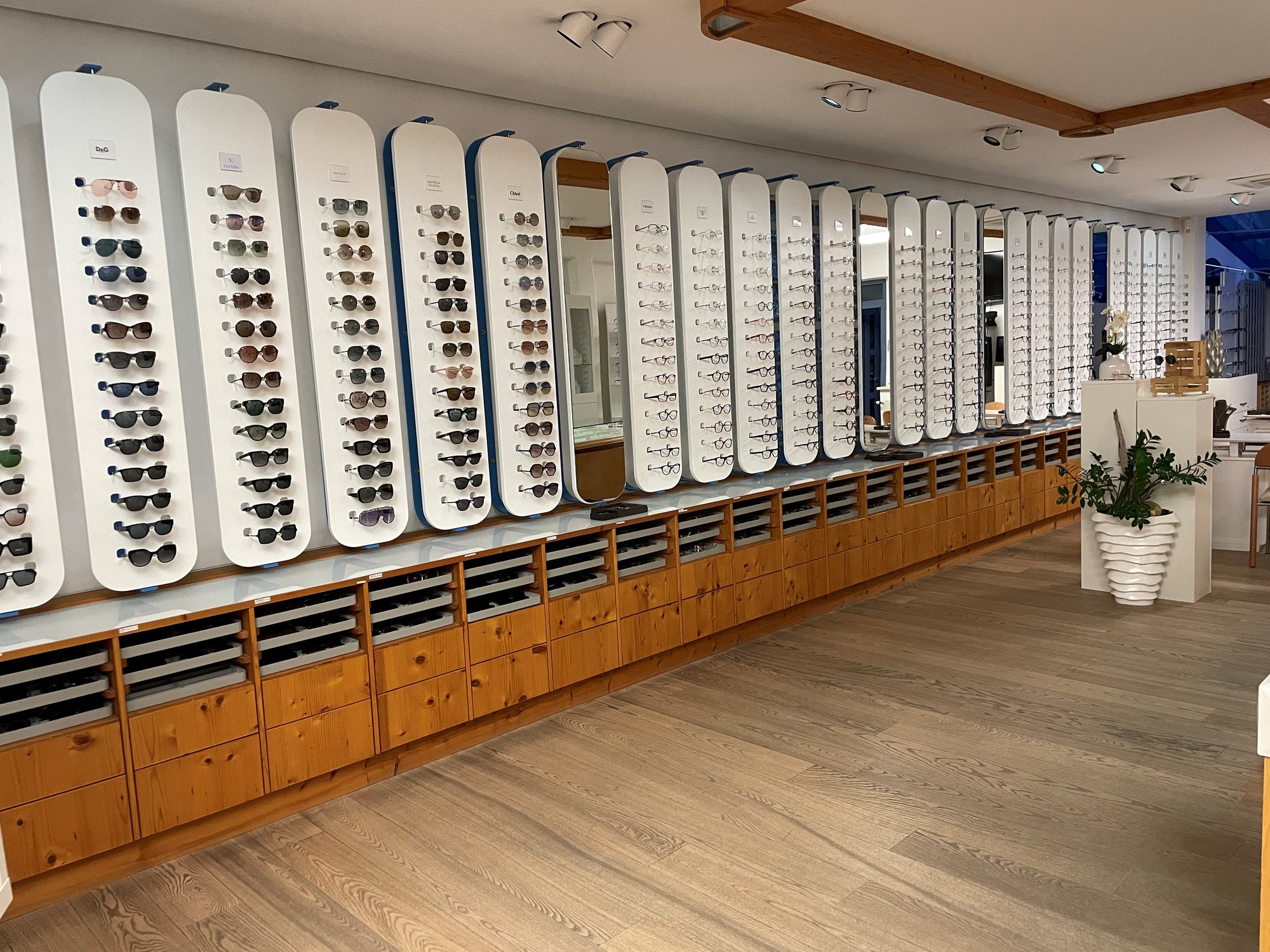 Die größte Auswahl an Brillen!