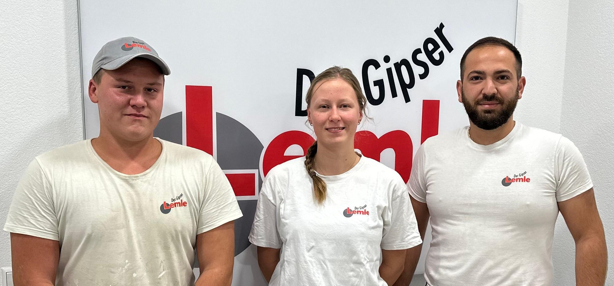 Herzlichen Glückwunsch zur bestandenen Gesellenprüfung und zur Übernahme in unseren Betrieb!