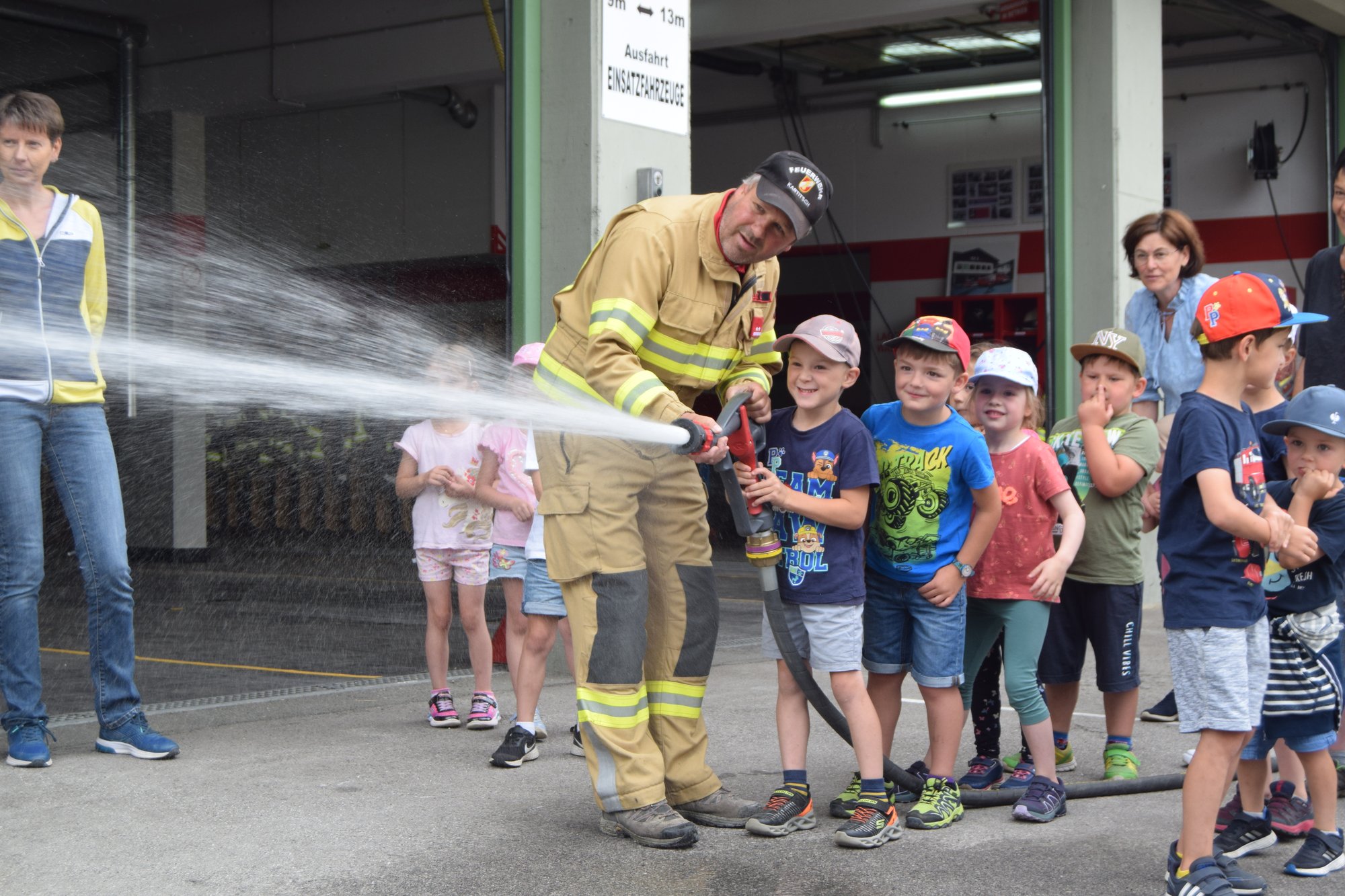 Kindergarten bei der Feuerwehr