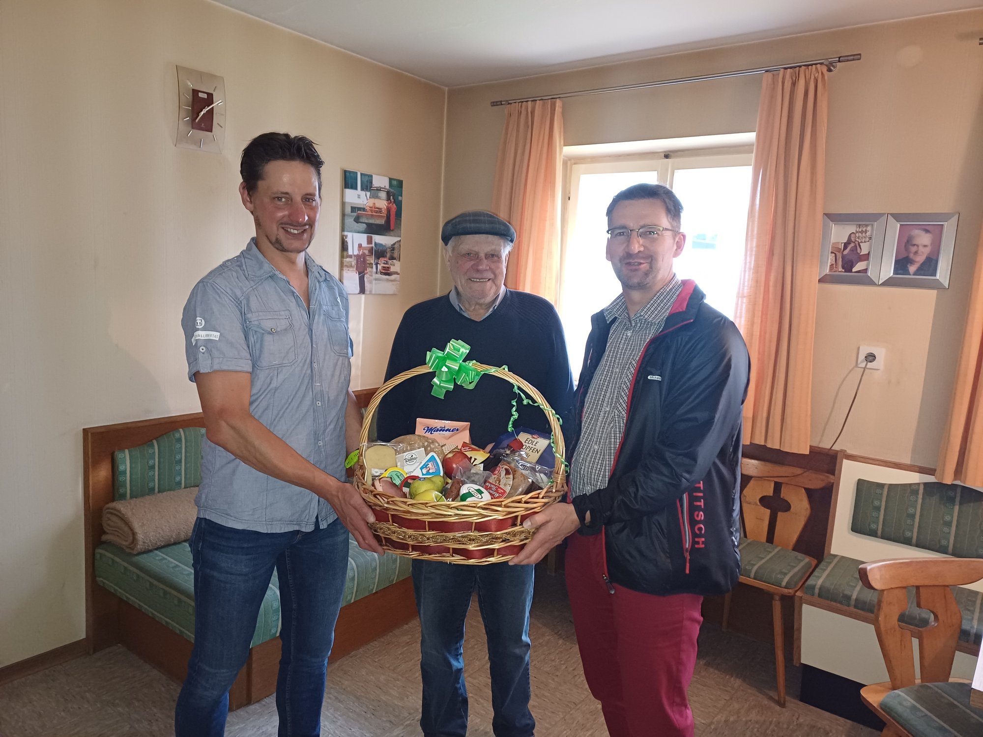 90. Geburtstag ALT KDT Herrnegger Johann