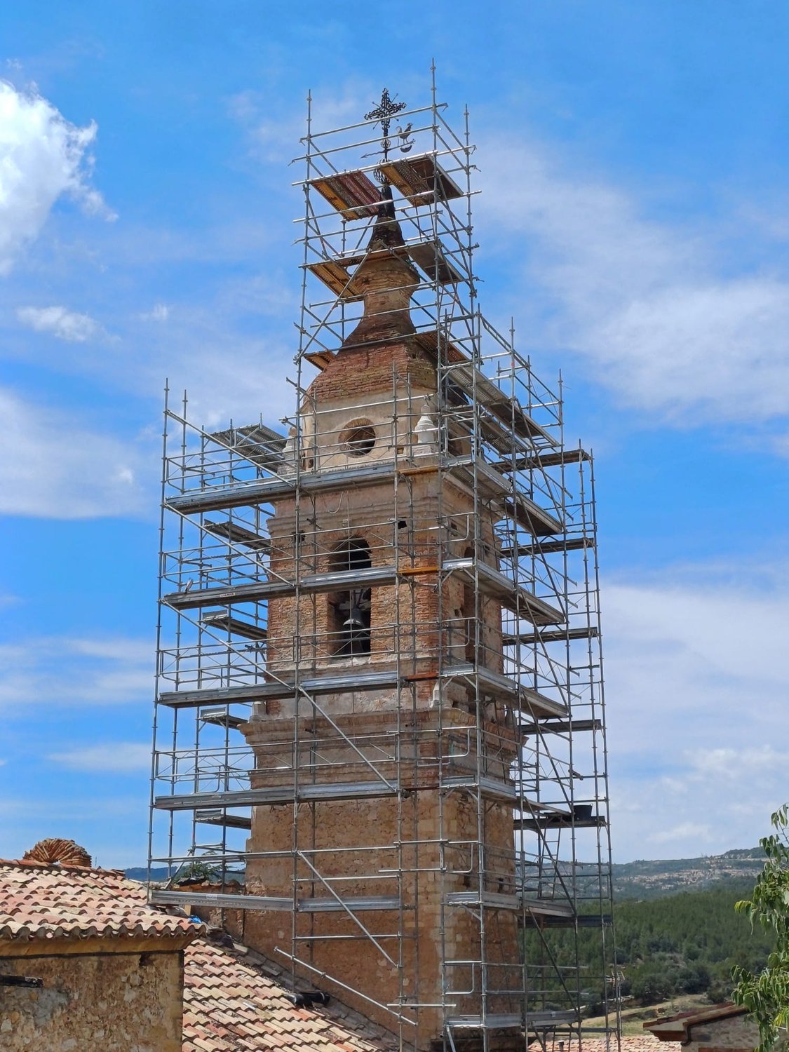 Restauración campanario de la iglesia parroquial la Asunción de María de Palanques