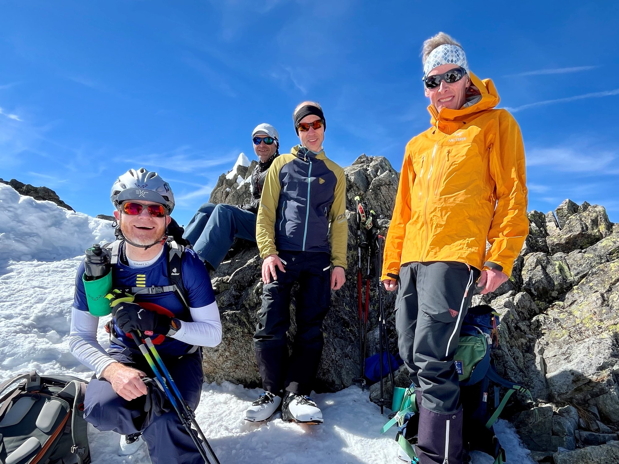 So 14.04.24 Ski- und Snowboardtour Fünffingerstöck (2984m)