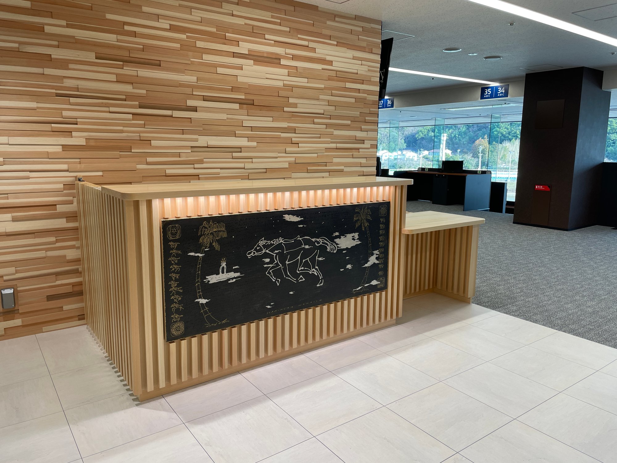 高知競馬場4階カウンター