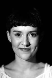 Theresa Noll (Bauernmädchen/Fernsehansagerin/Wills Sohn)