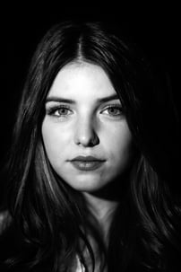 Tahira Schäfer (Sandra Templeton)