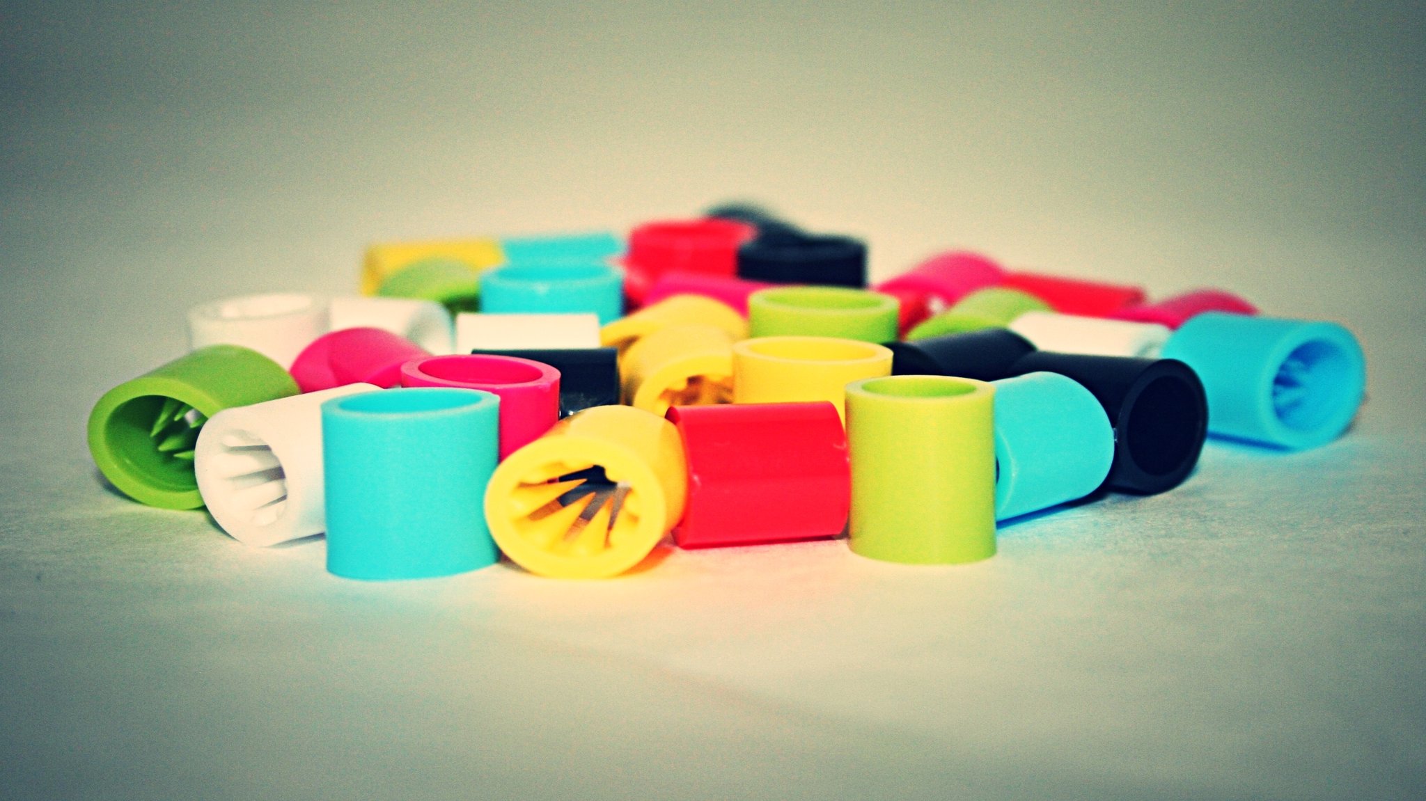 They are various options for closures including reusable which are ideal for charities