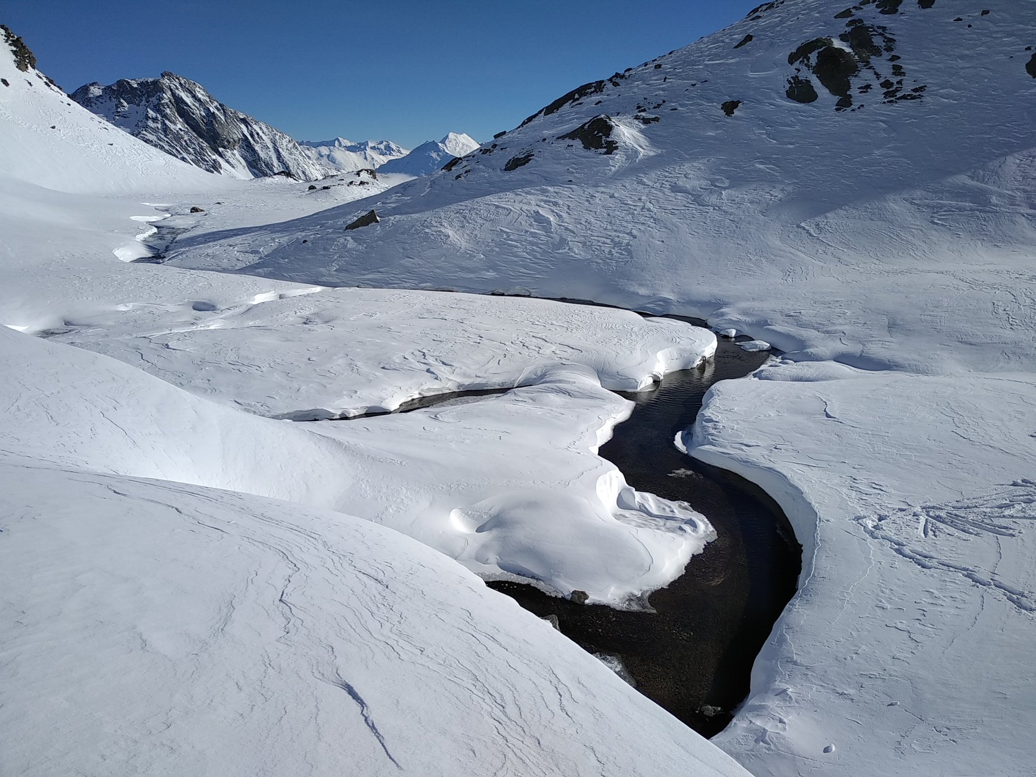 d'écouter le silence de là haut...