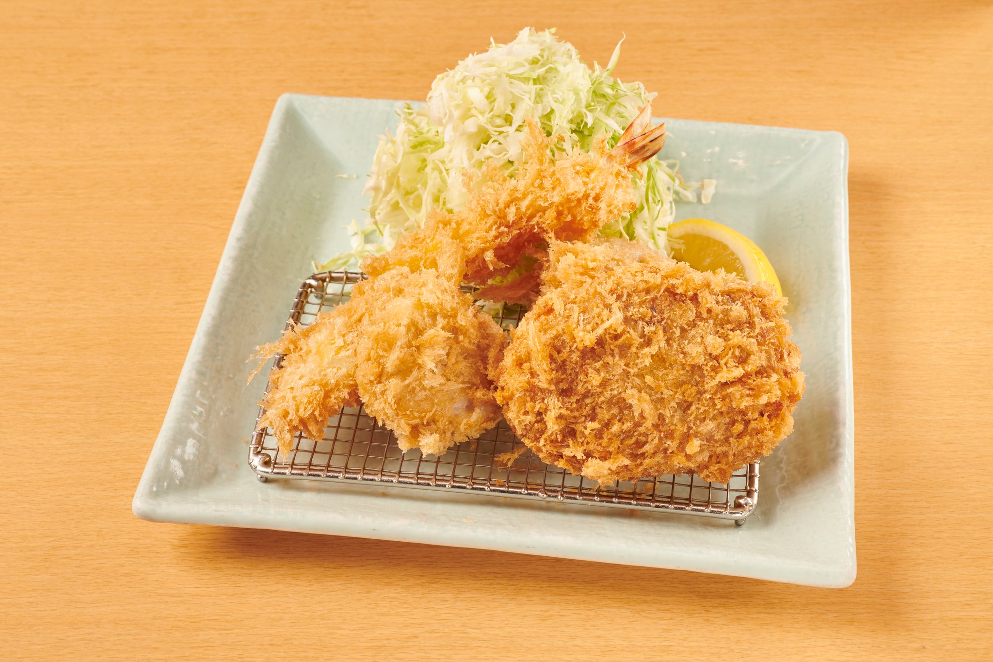 大正エビフライ・メンチカツ・ミンチポテトコロッケ