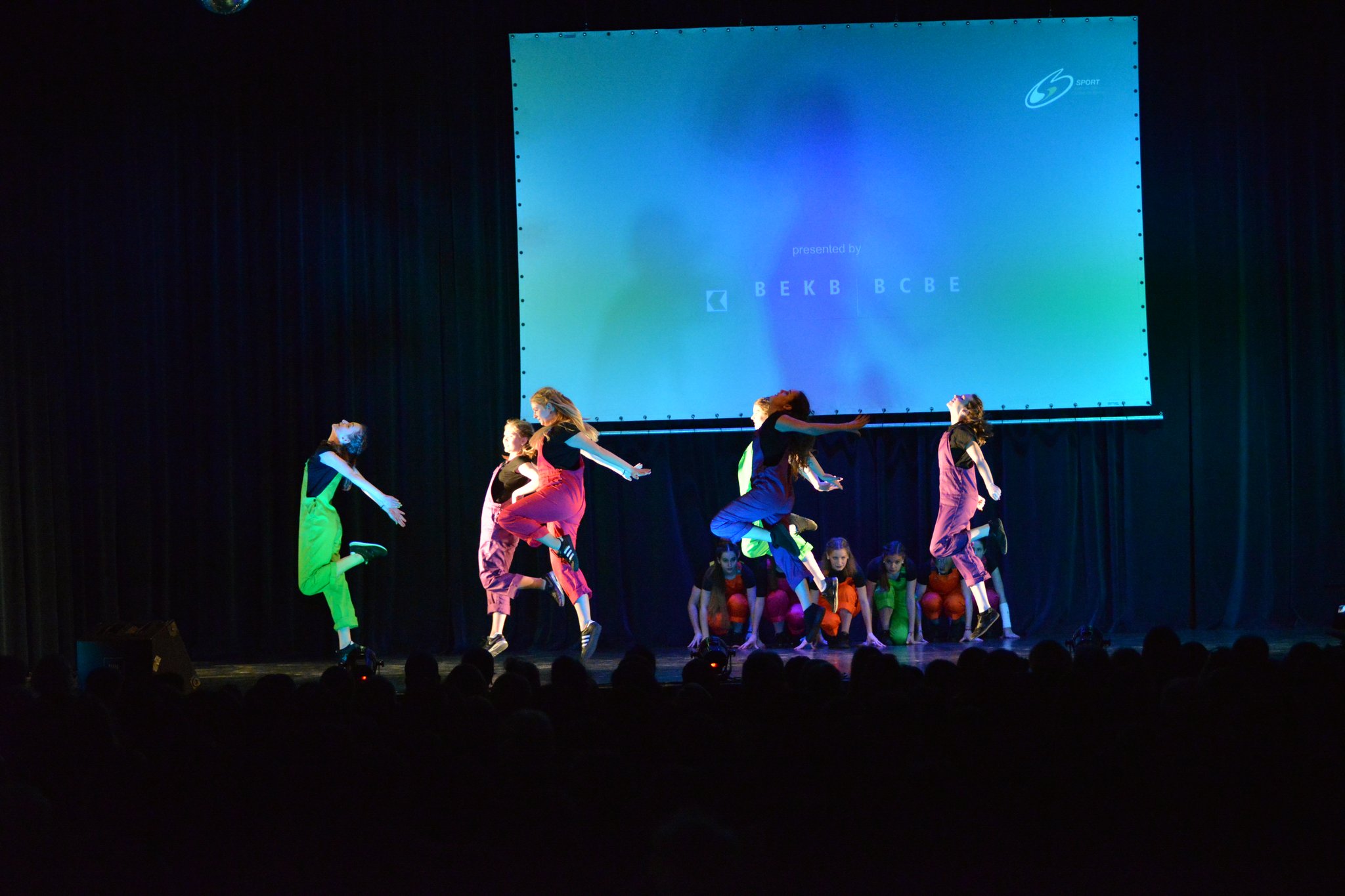 Sieger Kategorie 10.-12. Kl.: The Evolution of Music / Gynmasium Thun